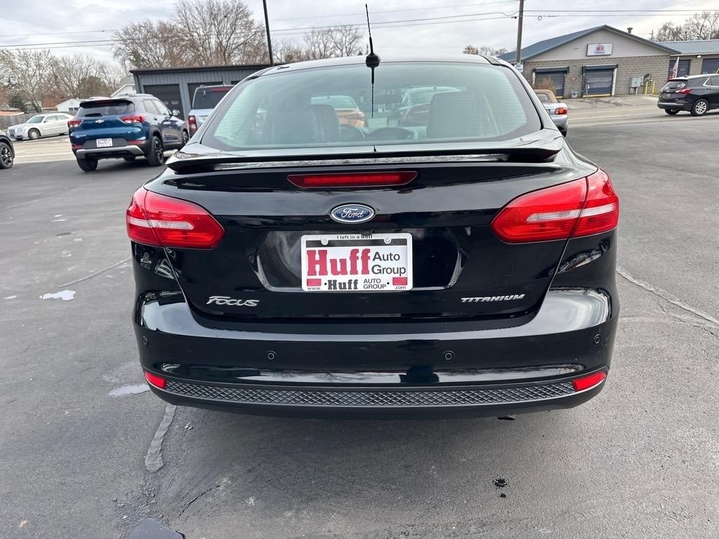 Ford Focus Titanium Sedan 2018