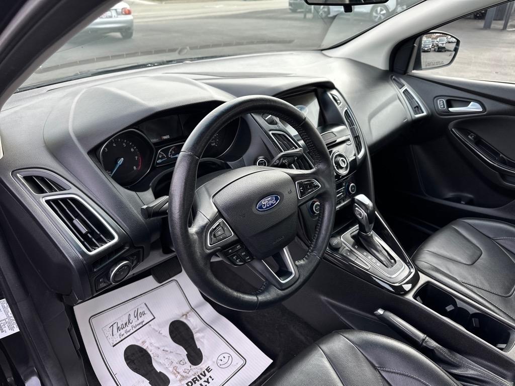 Ford Focus Titanium Sedan 2018