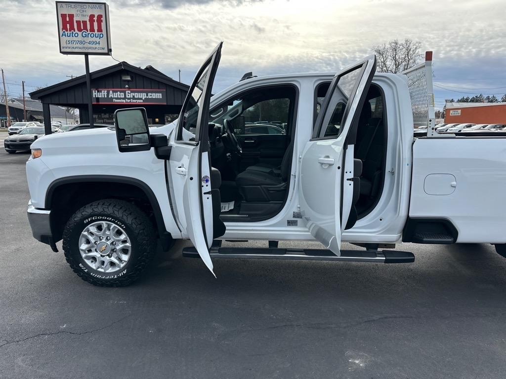 Chevrolet Silverado 2500HD 4WD Double Cab 162" LT 2023