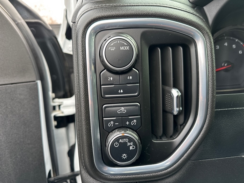 Chevrolet Silverado 2500HD 4WD Double Cab 162" LT 2023