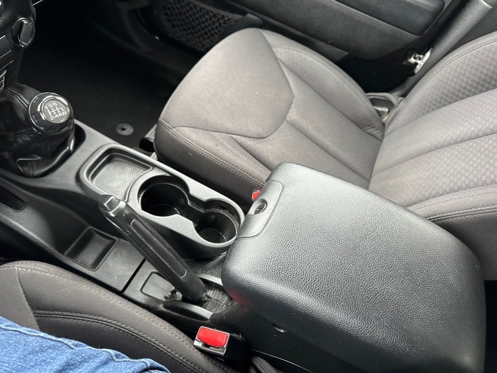 Jeep Wrangler 4WD 2dr Sport 2014