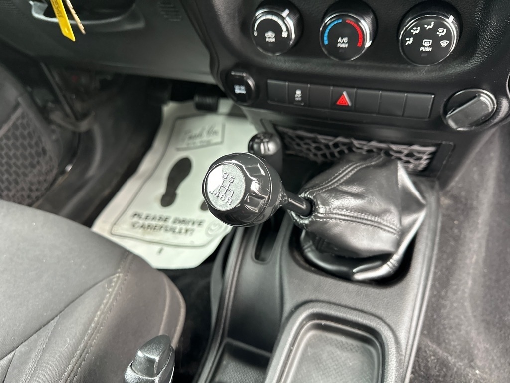 Jeep Wrangler 4WD 2dr Sport 2014