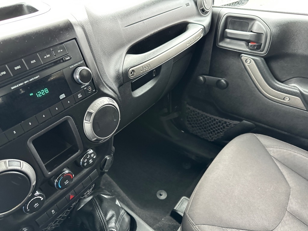 Jeep Wrangler 4WD 2dr Sport 2014