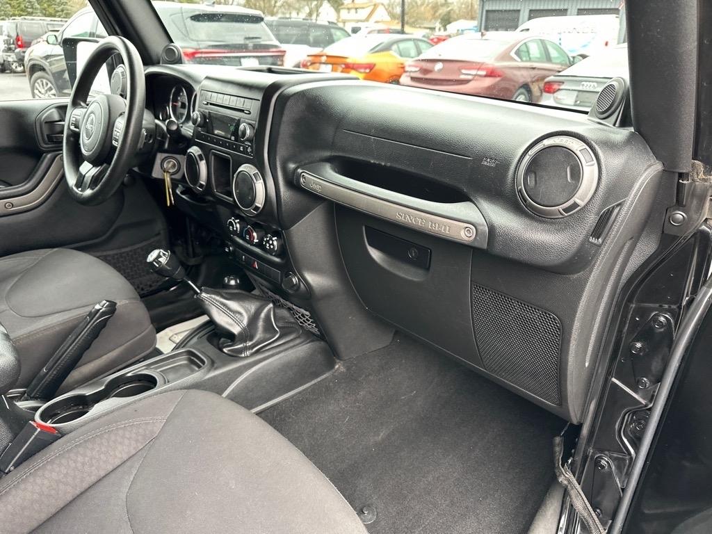 Jeep Wrangler 4WD 2dr Sport 2014