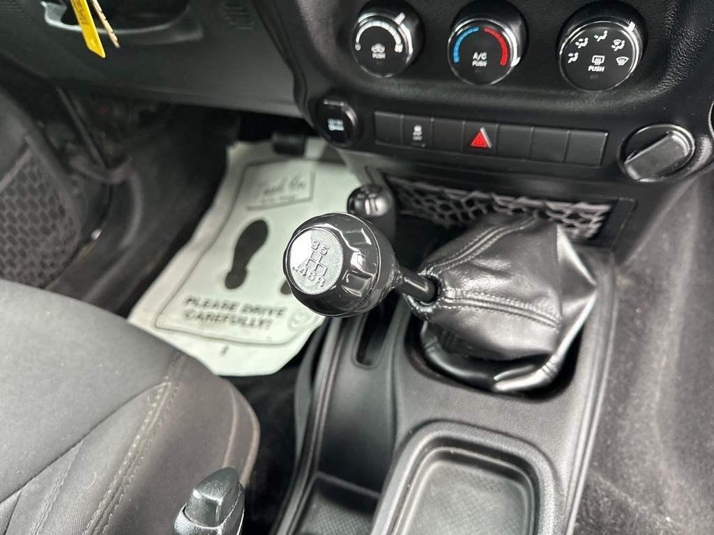 Jeep Wrangler 4WD 2dr Sport 2014