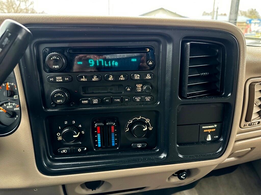 Chevrolet Silverado 2500HD Ext Cab 143.5" WB 4WD LS 2005