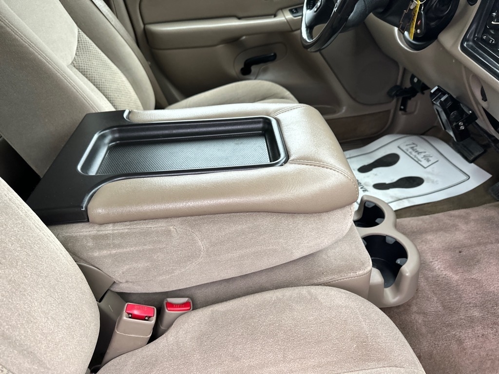 Chevrolet Silverado 2500HD Ext Cab 143.5" WB 4WD LS 2005