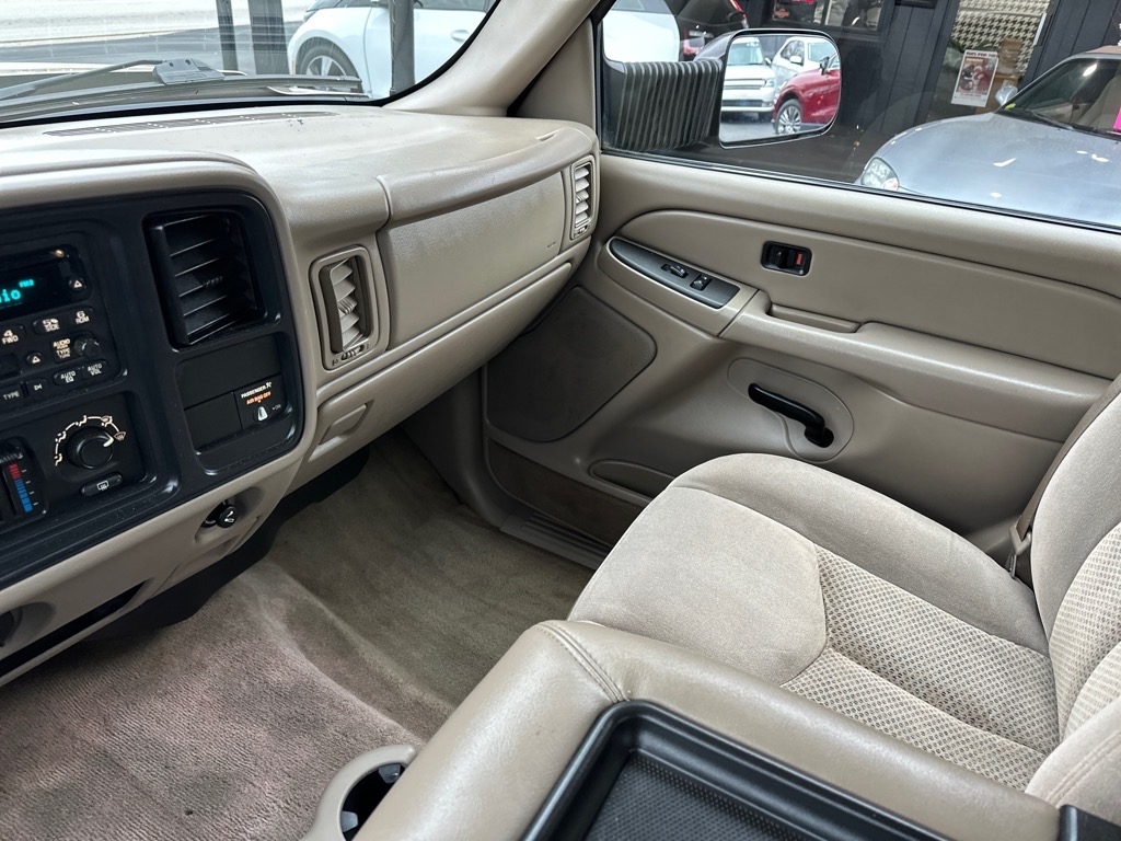 Chevrolet Silverado 2500HD Ext Cab 143.5" WB 4WD LS 2005