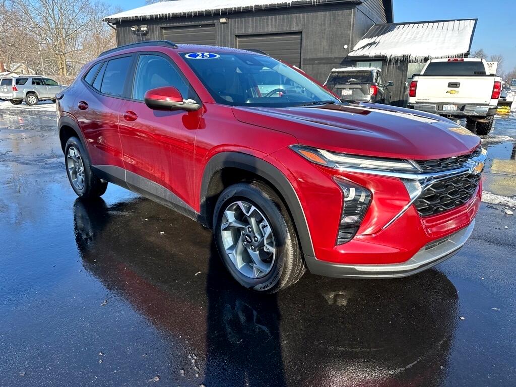 2025 Chevrolet Trax FWD 4dr LT