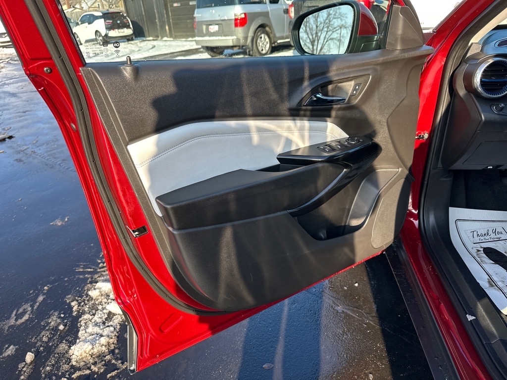 Chevrolet Trax FWD 4dr LT 2025