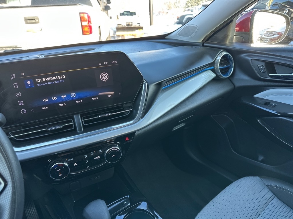 Chevrolet Trax FWD 4dr LT 2025