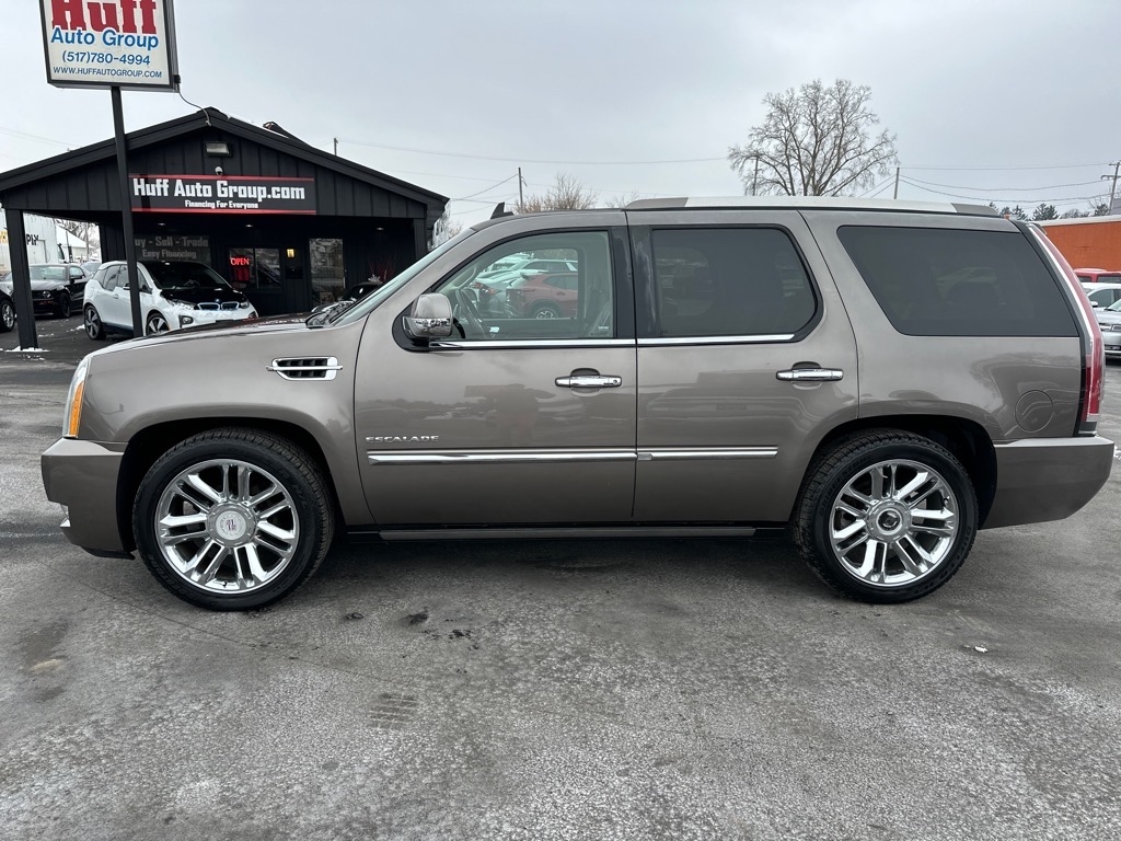 Cadillac Escalade AWD 4dr Platinum 2014