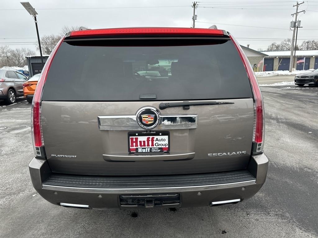 Cadillac Escalade AWD 4dr Platinum 2014