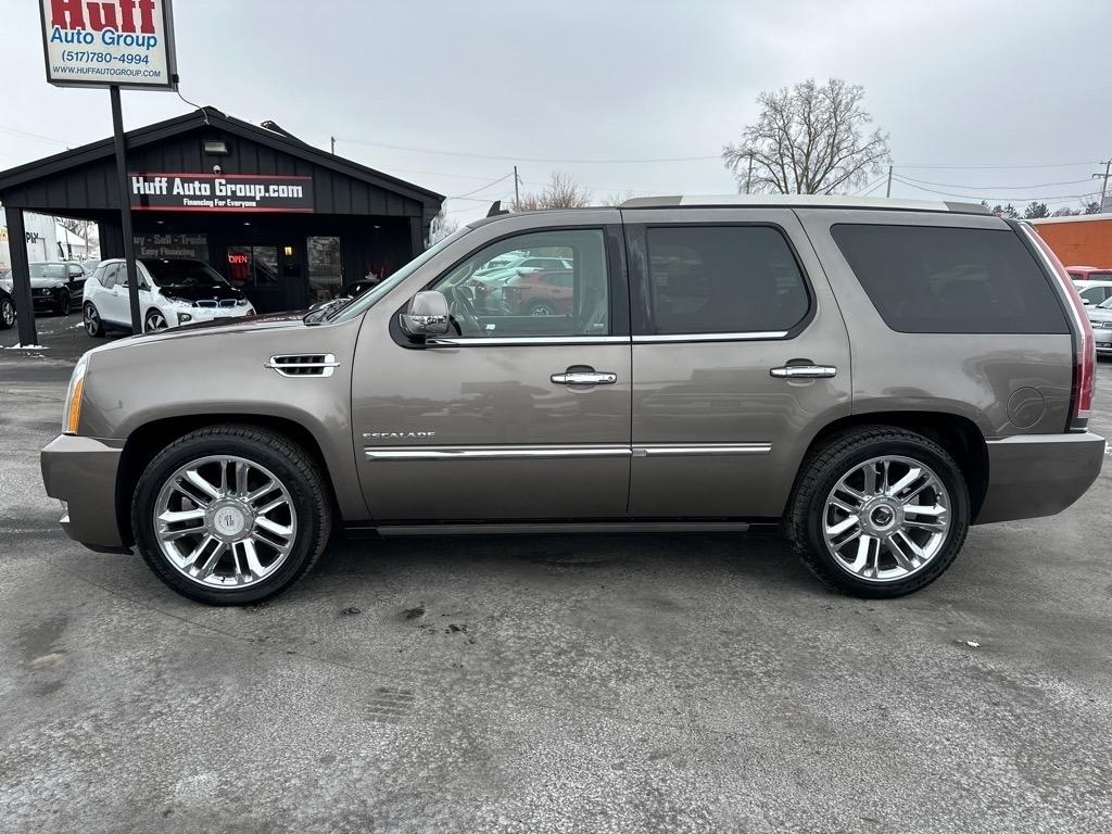 Cadillac Escalade AWD 4dr Platinum 2014