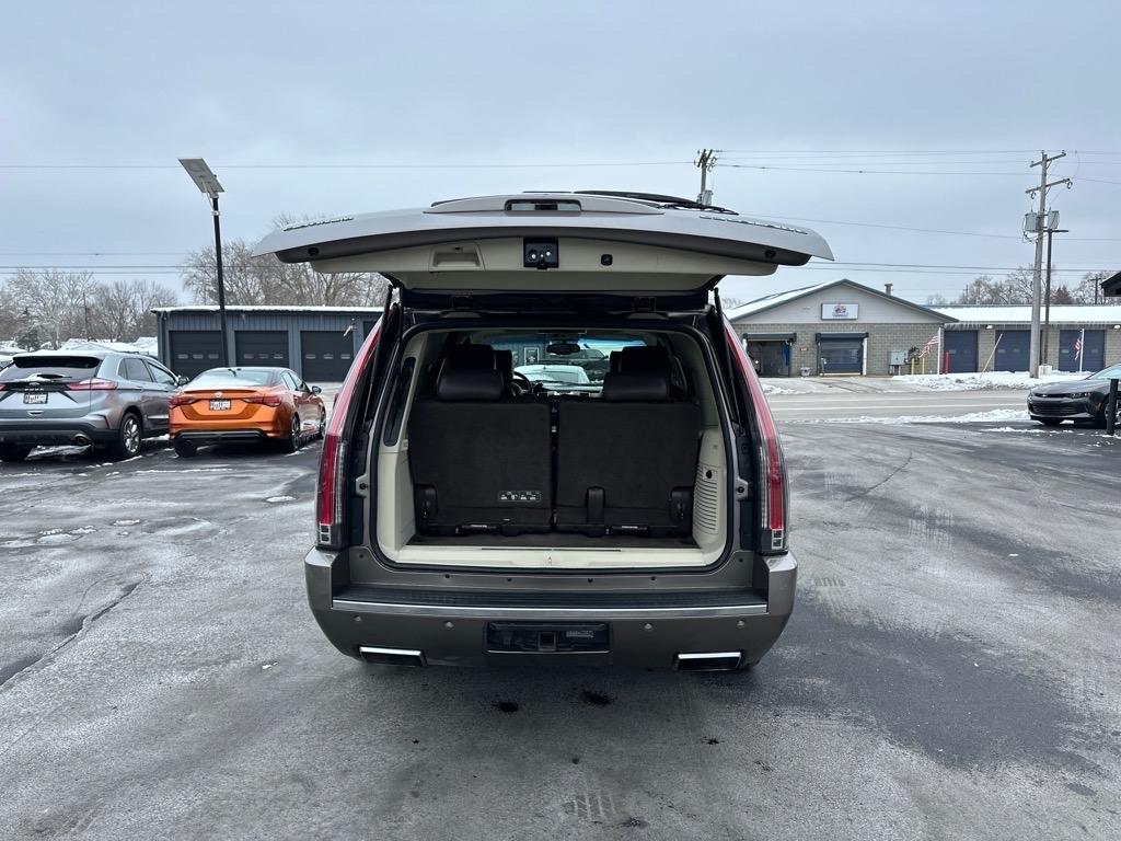 Cadillac Escalade AWD 4dr Platinum 2014