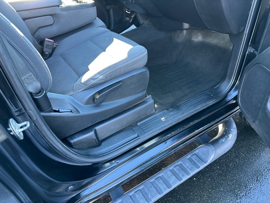 Chevrolet Silverado 2500HD 4WD Reg Cab 133.6" LT 2018