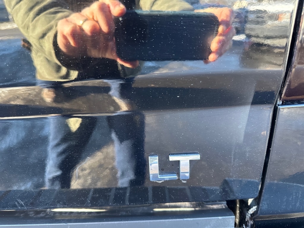 Chevrolet Silverado 2500HD 4WD Reg Cab 133.6" LT 2018