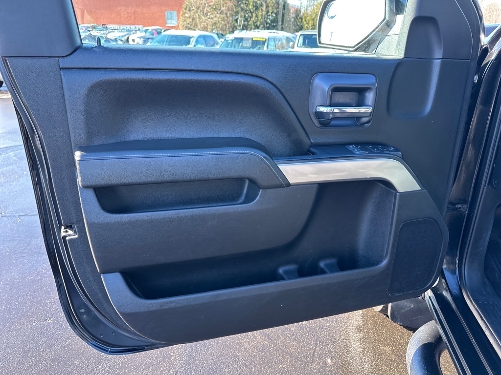 Chevrolet Silverado 2500HD 4WD Reg Cab 133.6" LT 2018