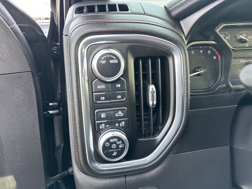 GMC Sierra 1500 4WD Crew Cab 157" AT4 2021