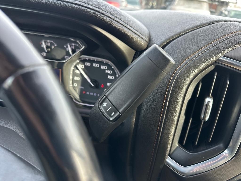 GMC Sierra 1500 4WD Crew Cab 157" AT4 2021