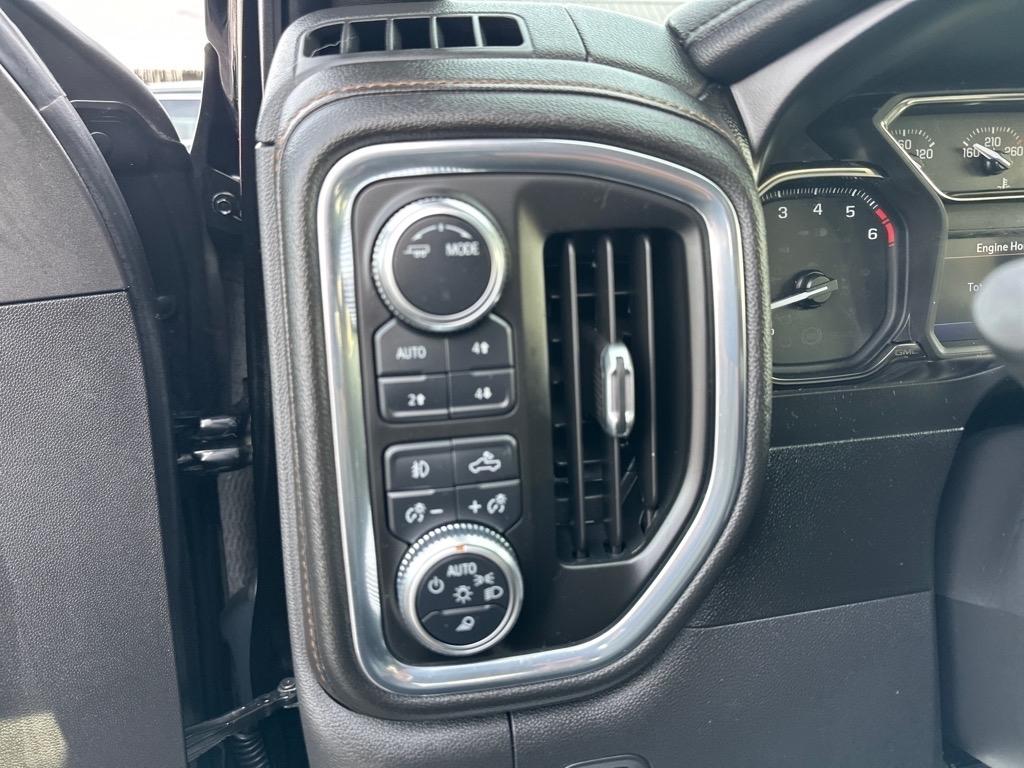 GMC Sierra 1500 4WD Crew Cab 157" AT4 2021