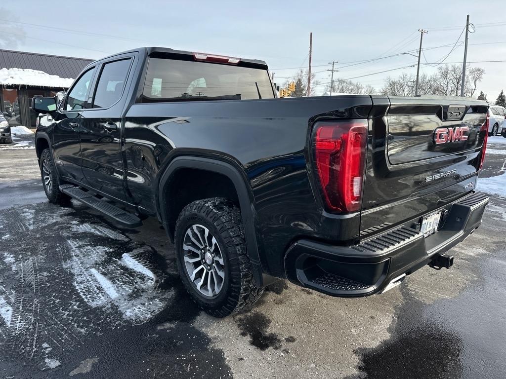 GMC Sierra 1500 4WD Crew Cab 157" AT4 2021