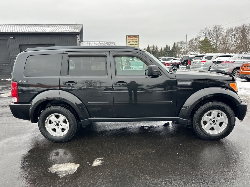 Dodge Nitro 4WD 4dr Heat 2011