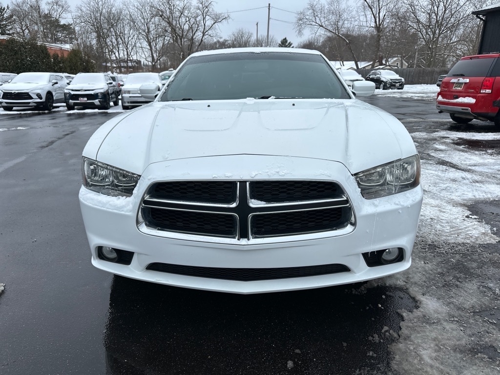 Dodge Charger 4dr Sdn SXT RWD 2014