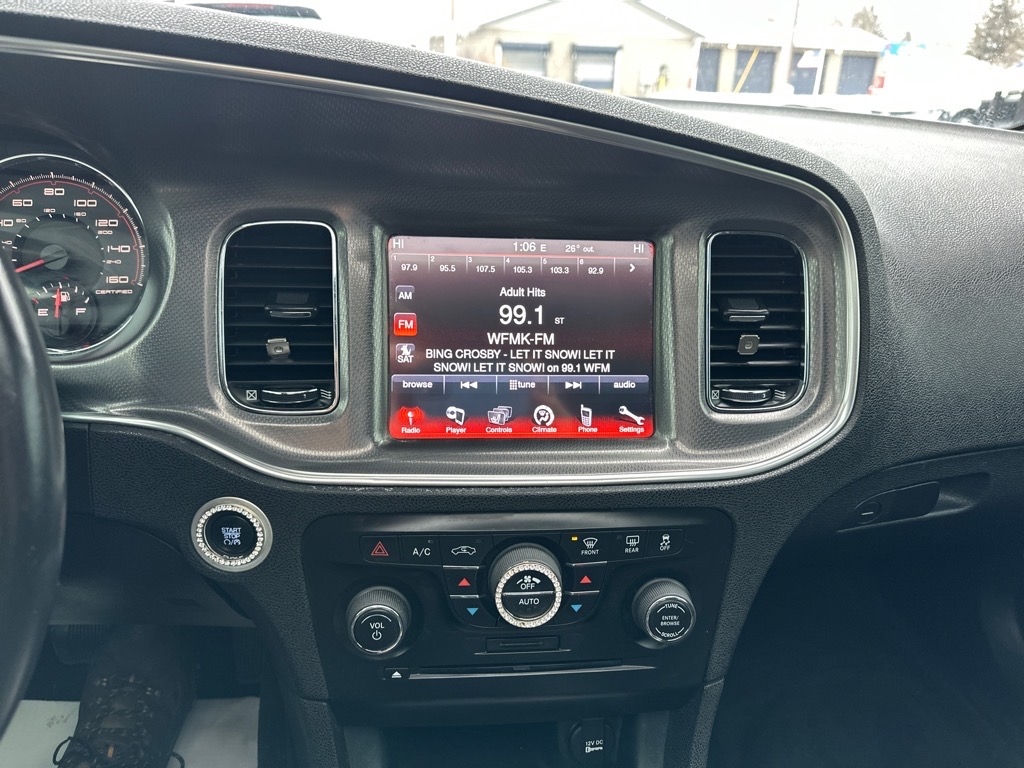 Dodge Charger 4dr Sdn SXT RWD 2014