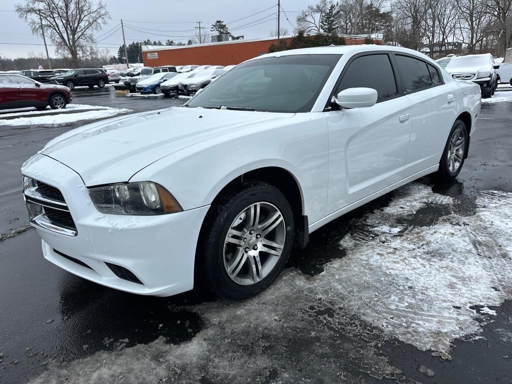 Dodge Charger 4dr Sdn SXT RWD 2014