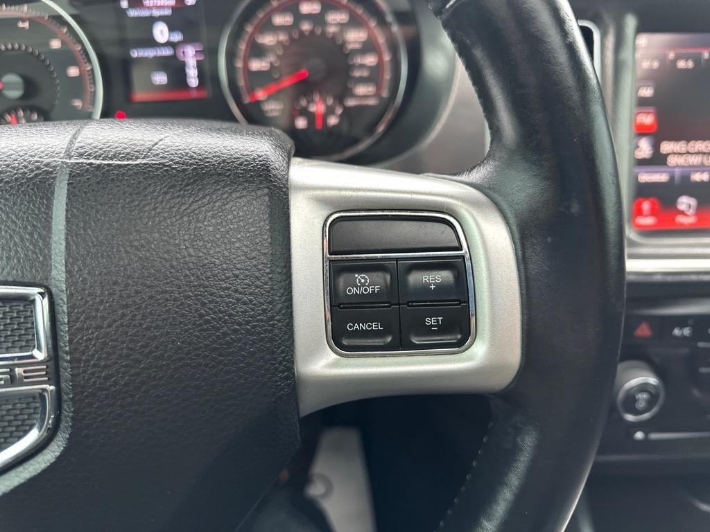 Dodge Charger 4dr Sdn SXT RWD 2014