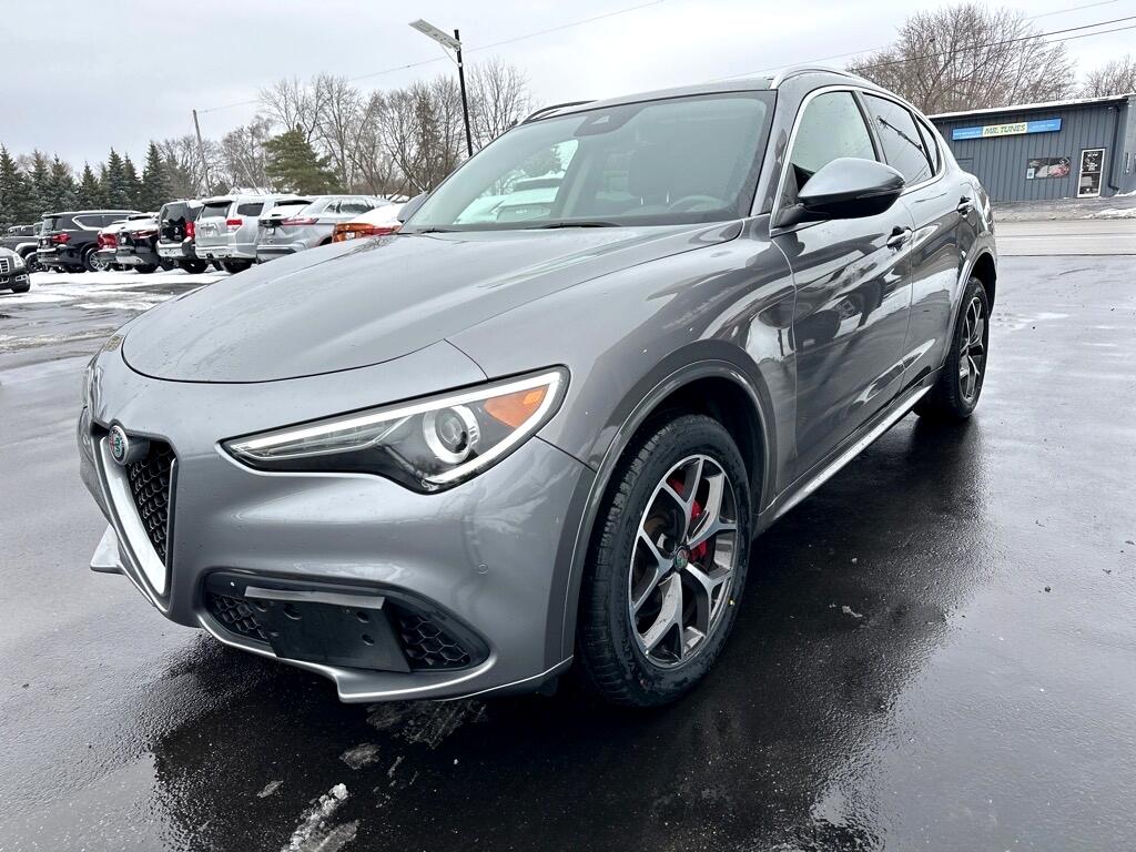 2021 Alfa Romeo Stelvio Ti AWD