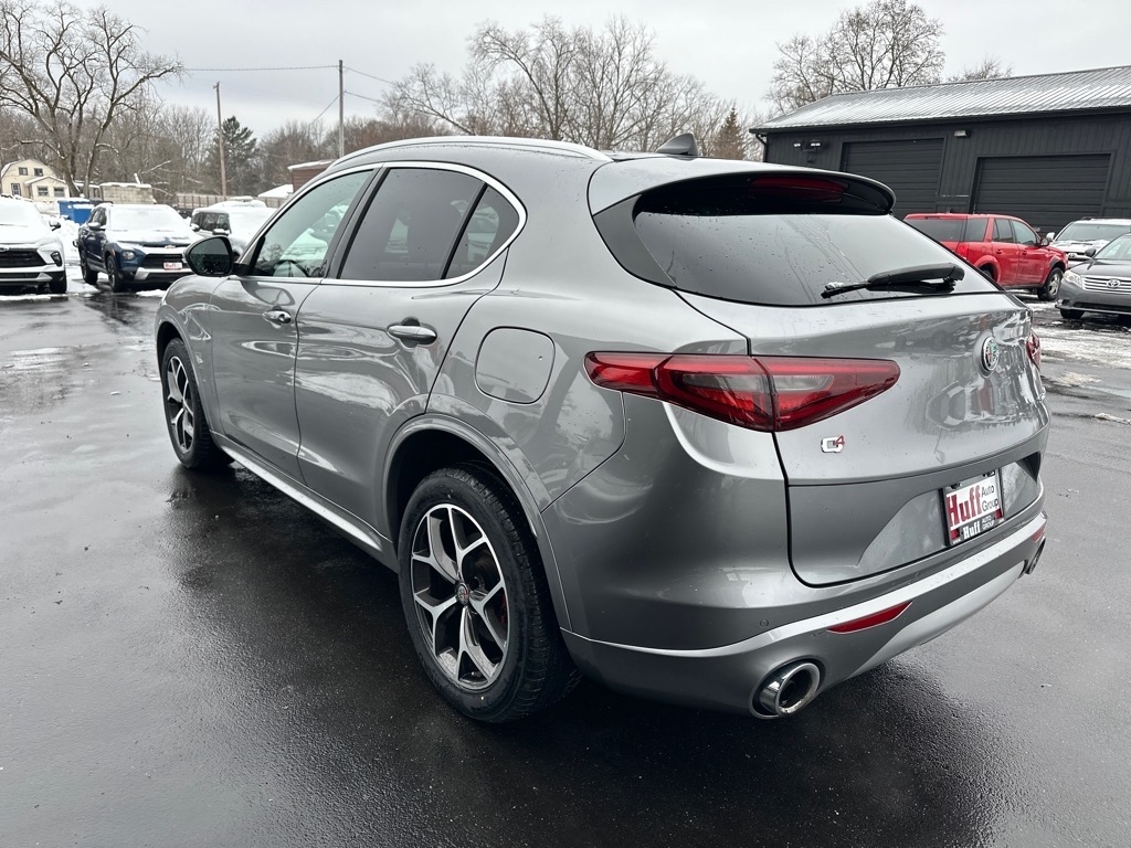 Alfa Romeo Stelvio Ti AWD 2021