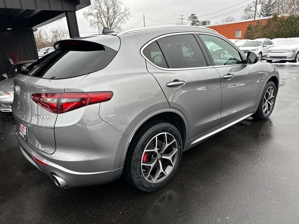 Alfa Romeo Stelvio Ti AWD 2021