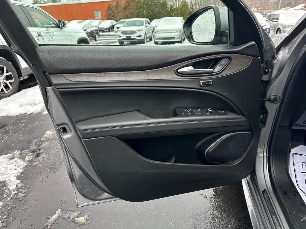 Alfa Romeo Stelvio Ti AWD 2021