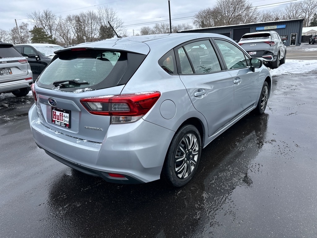 Subaru Impreza 5-door Manual 2020
