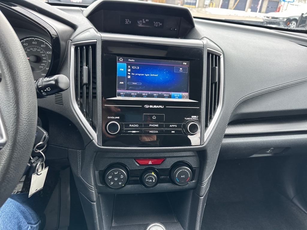 Subaru Impreza 5-door Manual 2020