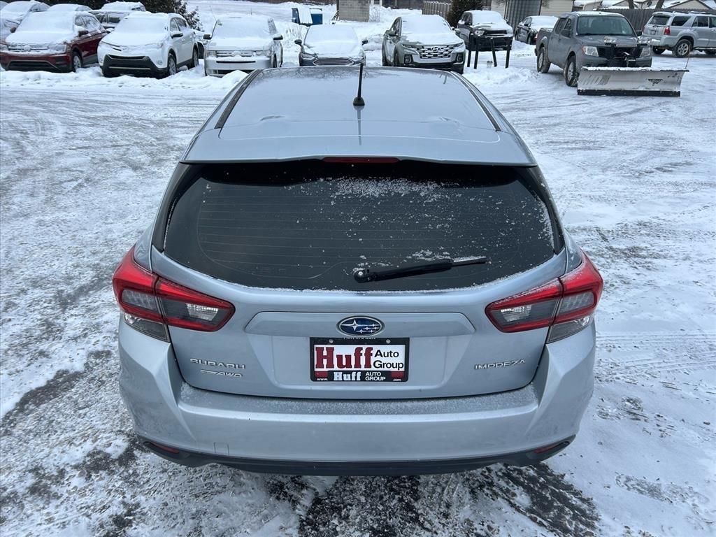 Subaru Impreza 5-door Manual 2020