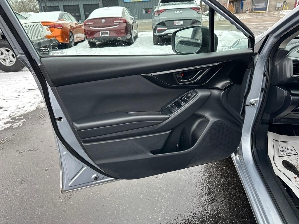 Subaru Impreza 5-door Manual 2020