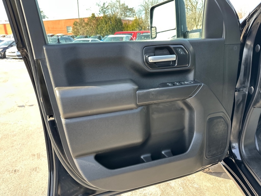 Chevrolet 2500 Chassis-Cabs  2021