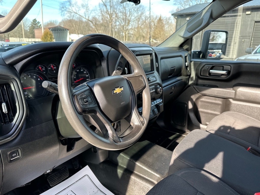 Chevrolet 2500 Chassis-Cabs  2021