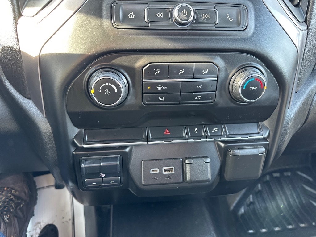 Chevrolet 2500 Chassis-Cabs  2021