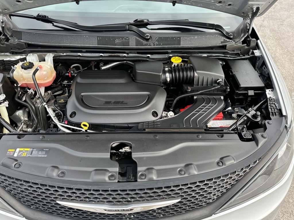 Chrysler Voyager LX FWD 2022