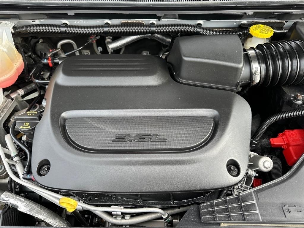 Chrysler Voyager LX FWD 2022