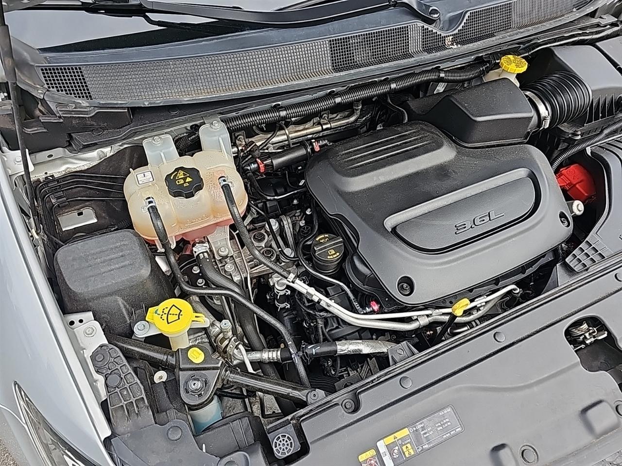 Chrysler Voyager LX FWD 2022