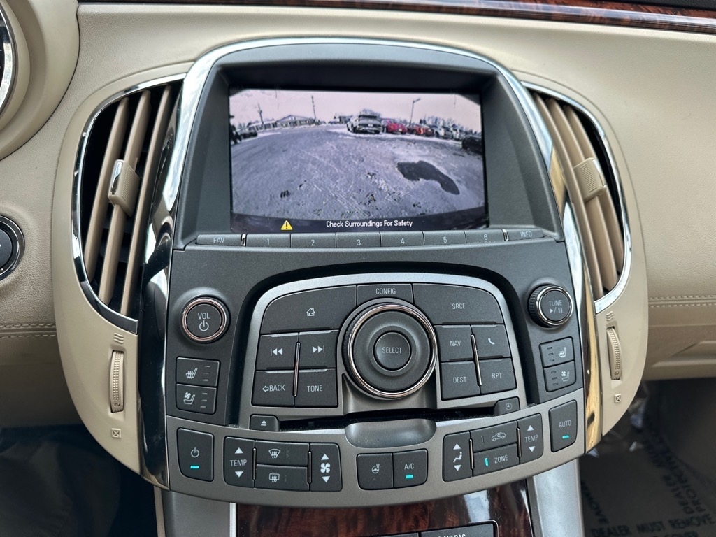 Buick LaCrosse 4dr Sdn Touring FWD 2013