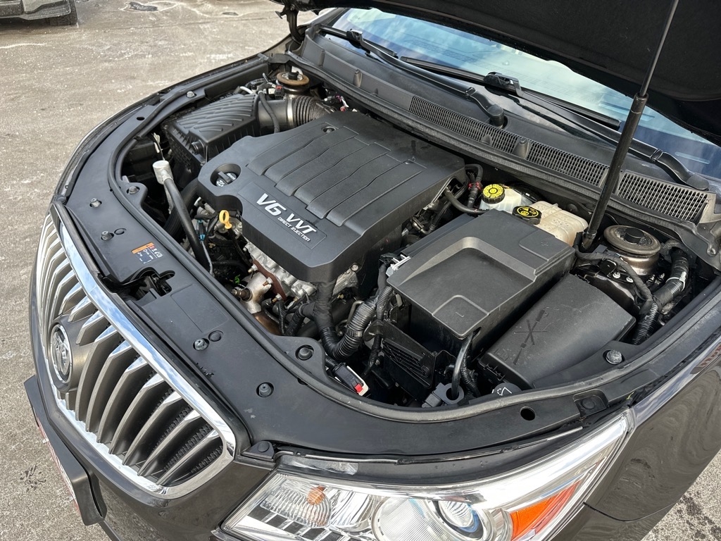 Buick LaCrosse 4dr Sdn Touring FWD 2013