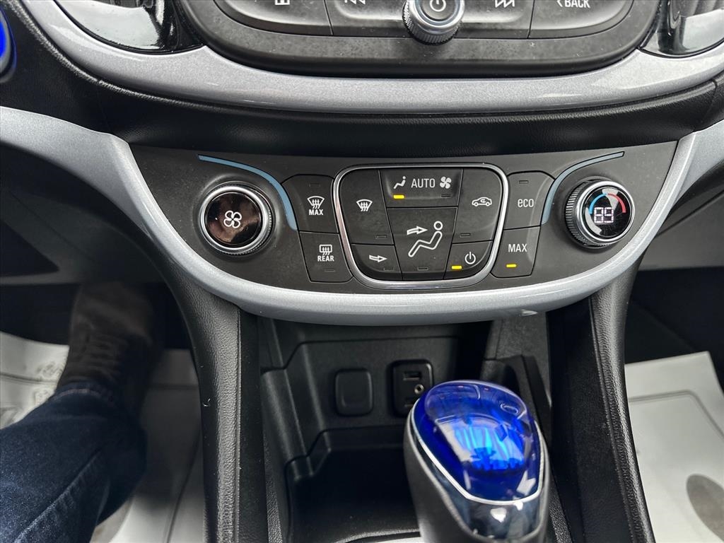 Chevrolet Volt 5dr HB LT 2016