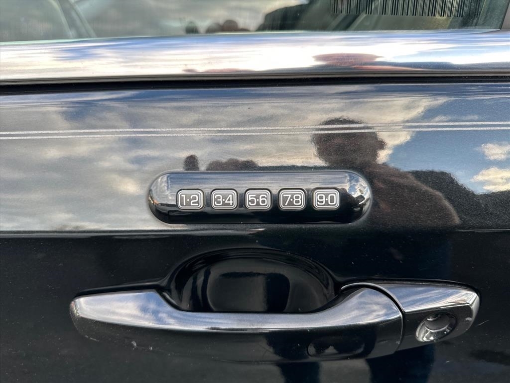 Ford Edge 4dr Limited AWD 2013