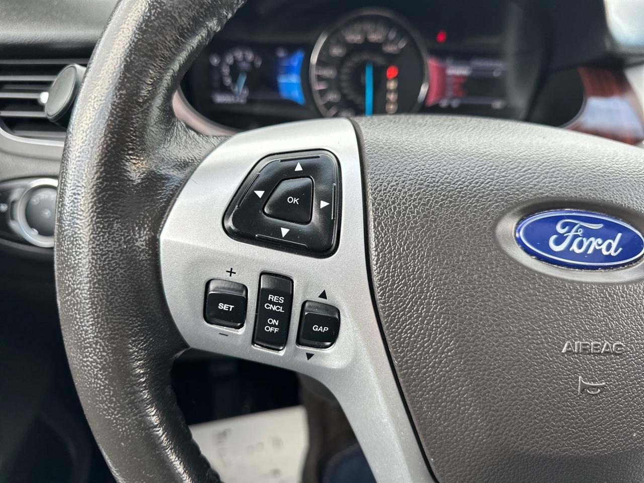 Ford Edge 4dr Limited AWD 2013